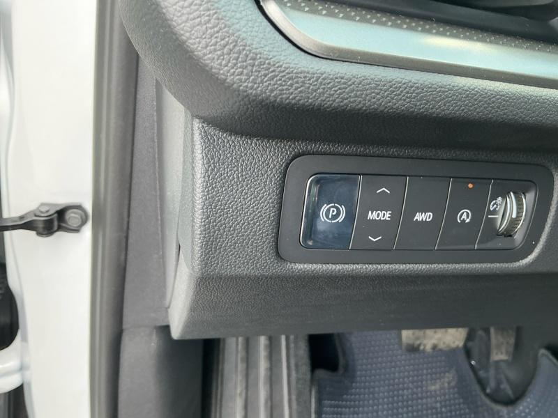 new 2025 Chevrolet Traverse car, priced at $47,089