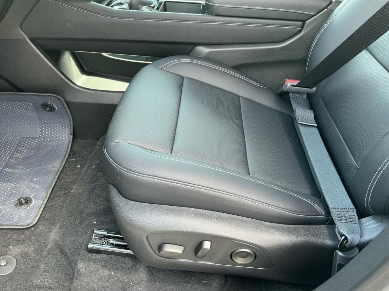 new 2025 Chevrolet Traverse car, priced at $47,089