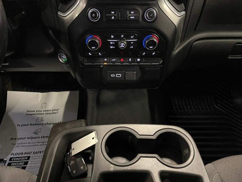 used 2022 Chevrolet Silverado 1500 Limited car, priced at $35,250