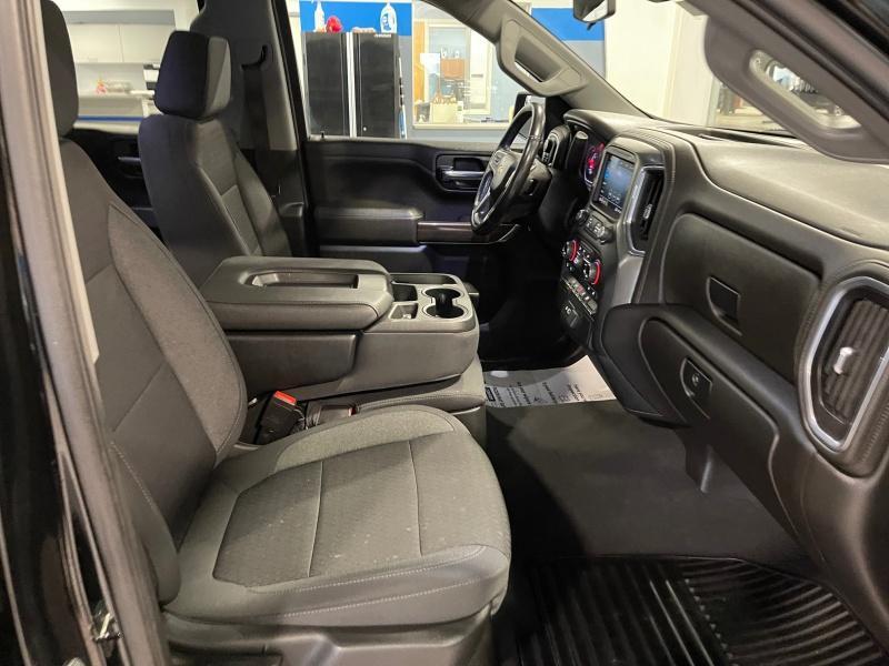 used 2022 Chevrolet Silverado 1500 Limited car, priced at $35,250