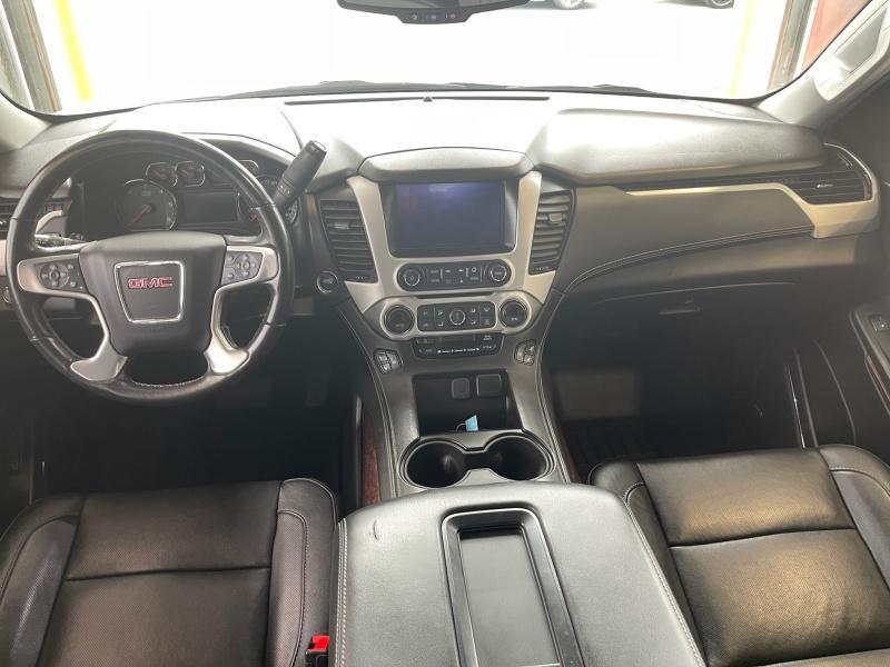 used 2020 GMC Yukon car, priced at $35,897