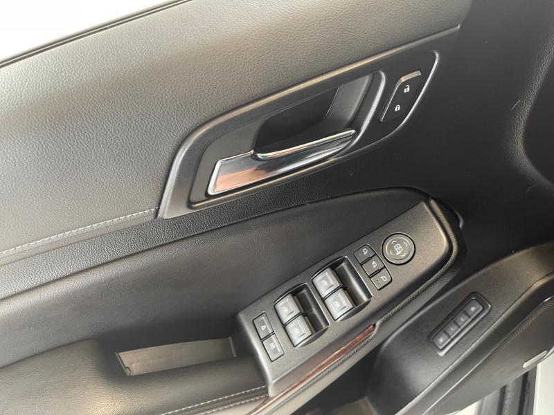 used 2020 GMC Yukon car, priced at $35,897