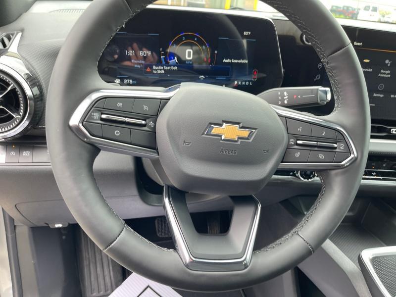 new 2026 Chevrolet Equinox car, priced at $30,394
