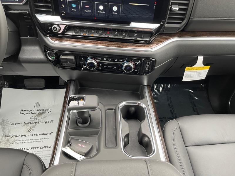 new 2025 GMC Sierra 1500 car, priced at $65,379