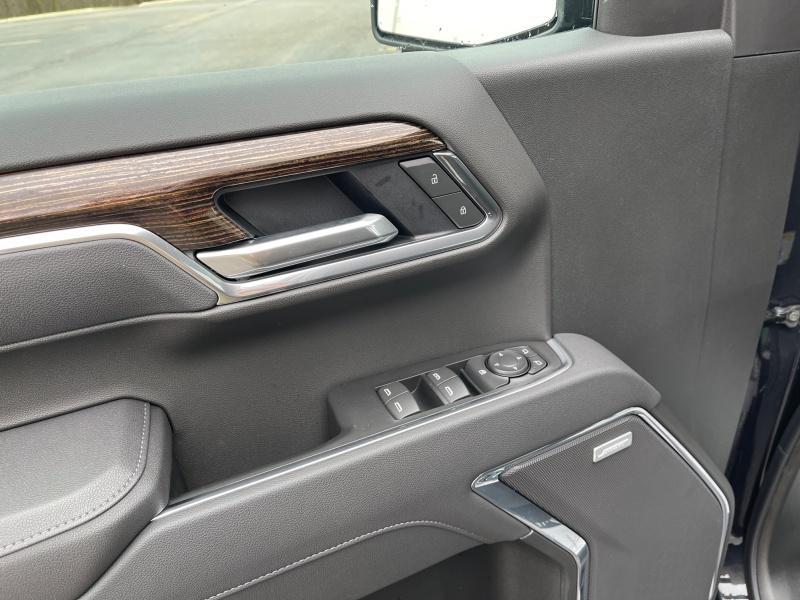 new 2025 GMC Sierra 1500 car, priced at $64,629