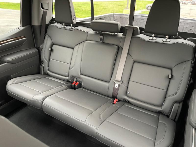 new 2025 GMC Sierra 1500 car, priced at $65,379