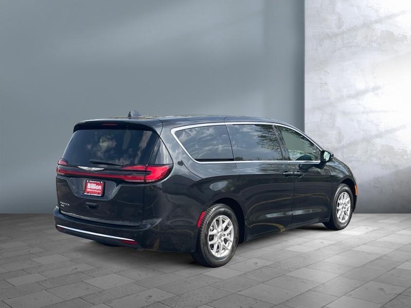 used 2023 Chrysler Pacifica car, priced at $25,988