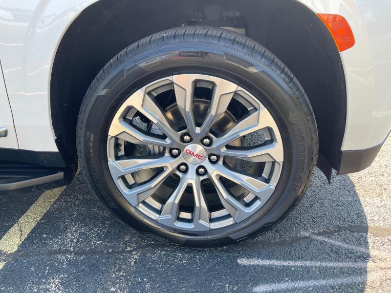 used 2022 GMC Yukon XL car, priced at $63,428