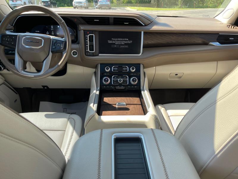 used 2022 GMC Yukon XL car, priced at $63,428