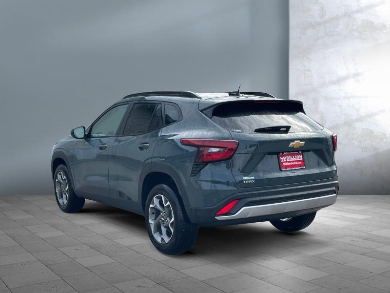 new 2025 Chevrolet Trax car, priced at $26,233
