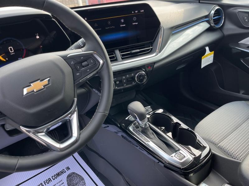 new 2025 Chevrolet Trax car, priced at $26,233