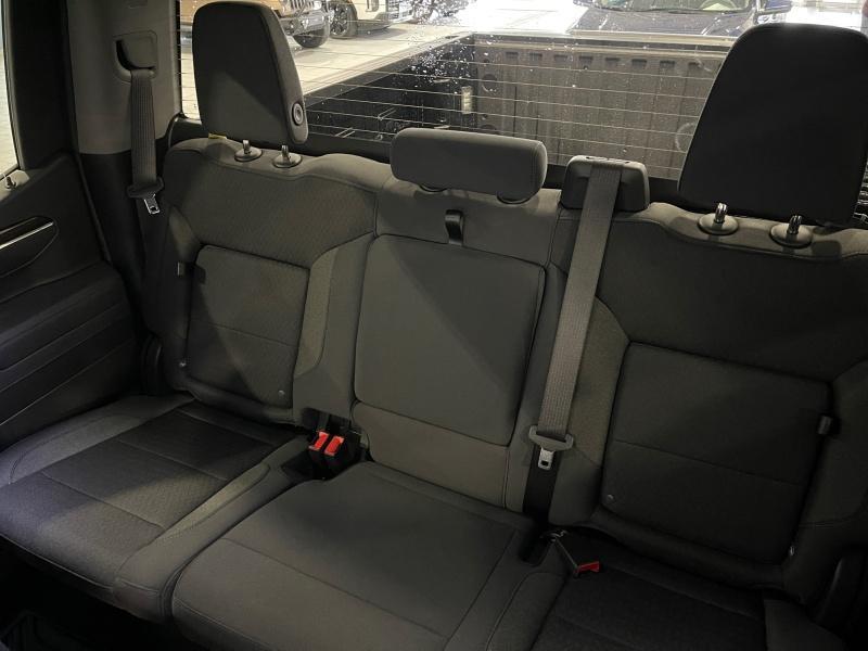 new 2025 GMC Sierra 1500 car, priced at $53,789