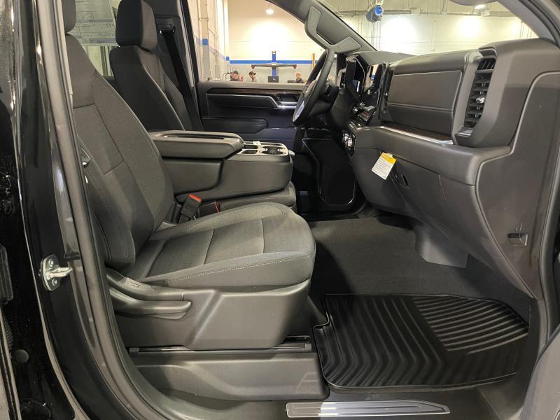 new 2025 GMC Sierra 1500 car, priced at $54,789