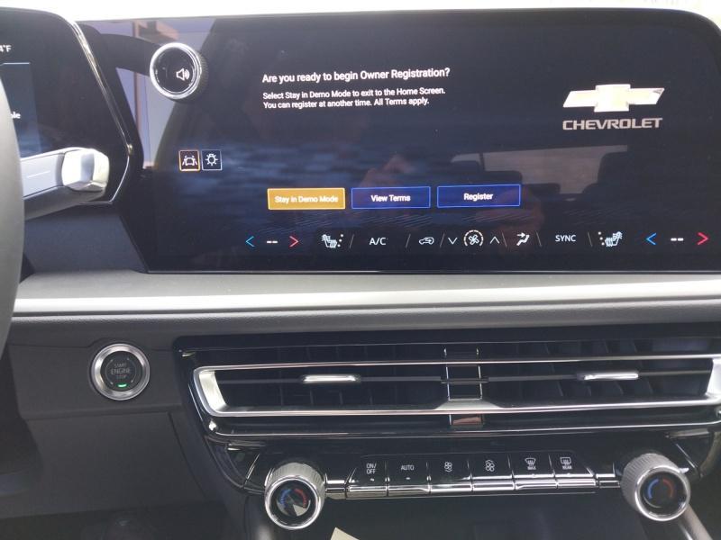 new 2025 Chevrolet Traverse car, priced at $45,029