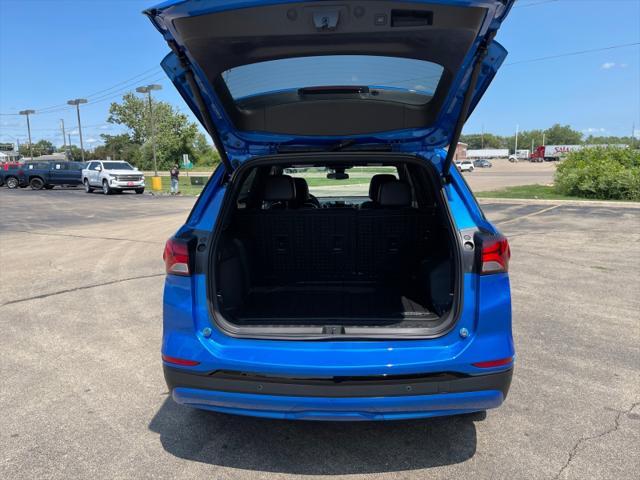 new 2024 Chevrolet Equinox car, priced at $32,719