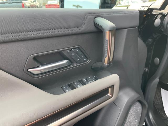 new 2025 GMC HUMMER EV SUV car, priced at $103,834