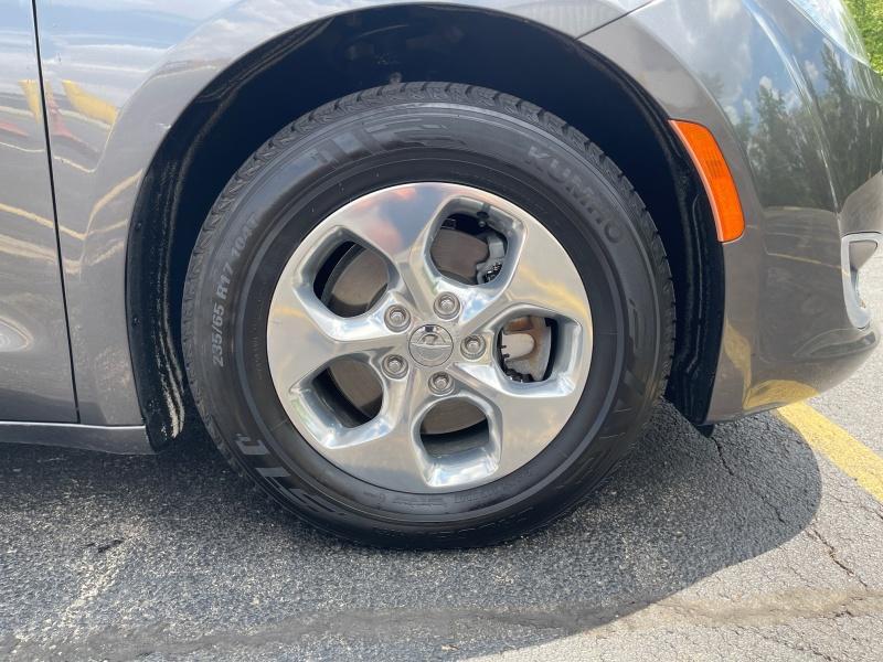 used 2018 Chrysler Pacifica Hybrid car, priced at $17,988