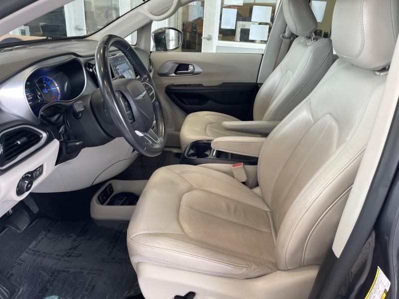 used 2018 Chrysler Pacifica Hybrid car, priced at $17,988