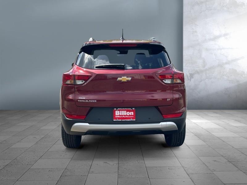 new 2025 Chevrolet TrailBlazer car, priced at $28,874