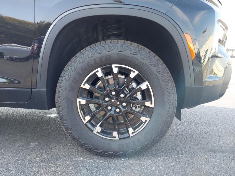 new 2025 Chevrolet Traverse car, priced at $54,604