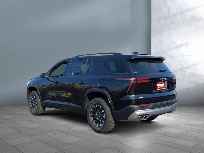 new 2025 Chevrolet Traverse car, priced at $54,604
