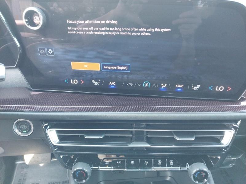 new 2025 Chevrolet Traverse car, priced at $54,604