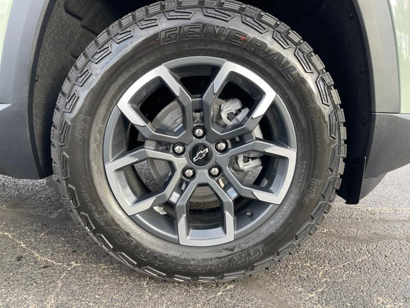 new 2026 Chevrolet Equinox car, priced at $37,794