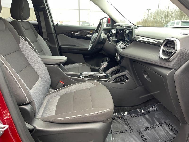 used 2025 Chevrolet TrailBlazer car, priced at $31,988