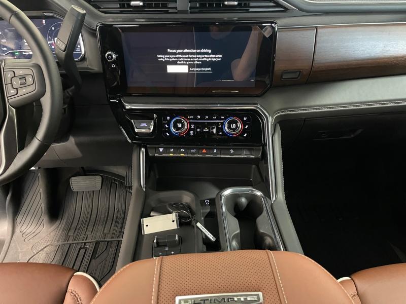 new 2025 GMC Sierra 2500 car, priced at $98,154