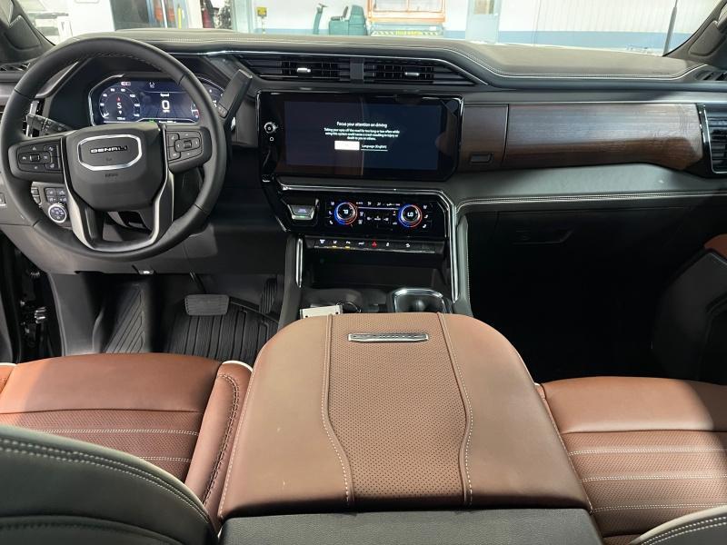 new 2025 GMC Sierra 2500 car, priced at $98,154