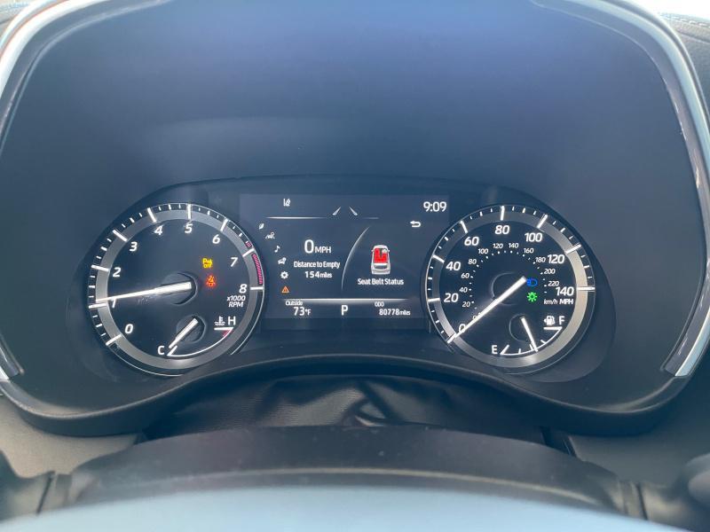 used 2021 Toyota Highlander car, priced at $34,326