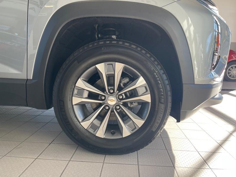 new 2026 Chevrolet Equinox car, priced at $32,659