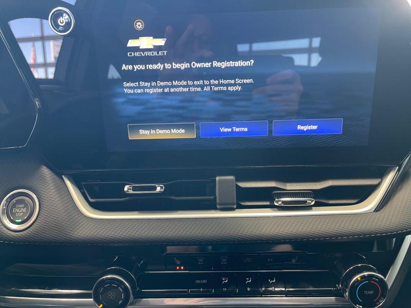 new 2026 Chevrolet Equinox car, priced at $32,659