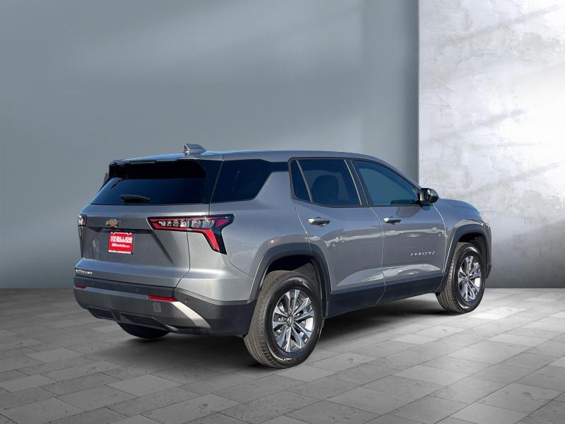 new 2026 Chevrolet Equinox car, priced at $32,659