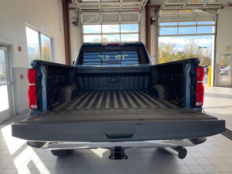 new 2026 Chevrolet Silverado 3500 car, priced at $83,214