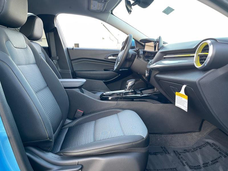 new 2026 Chevrolet Trax car, priced at $25,884