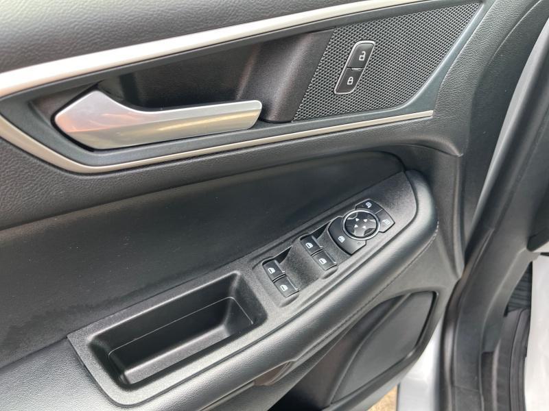 used 2024 Ford Edge car, priced at $26,613