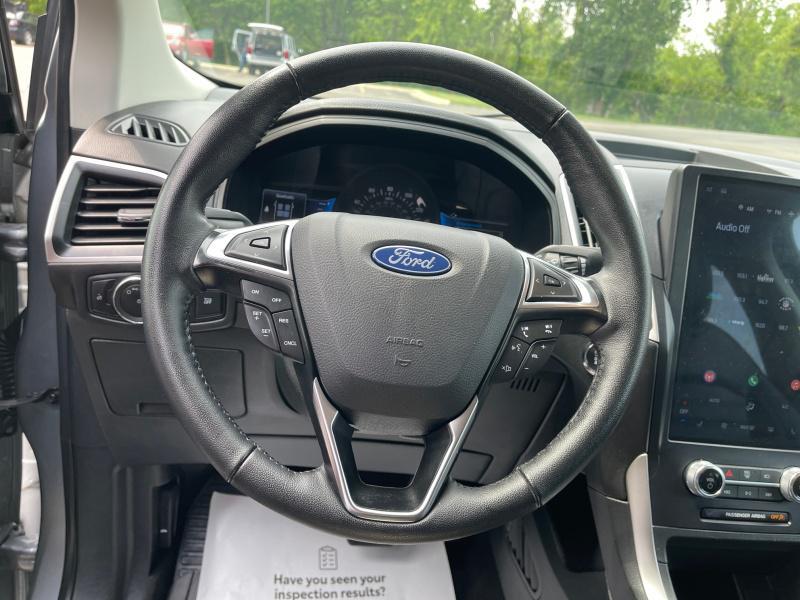 used 2024 Ford Edge car, priced at $26,613