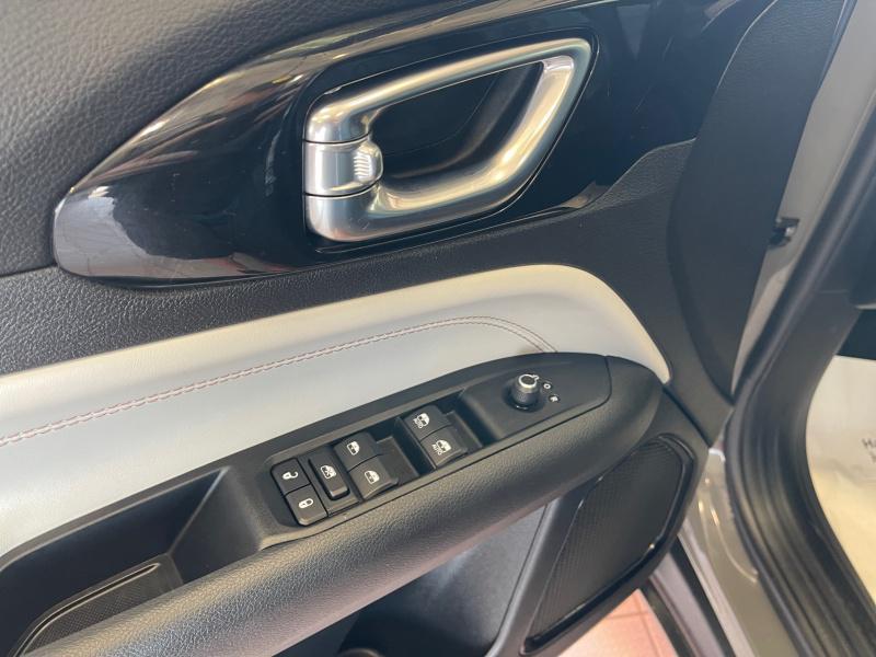 used 2022 Jeep Compass car, priced at $23,343