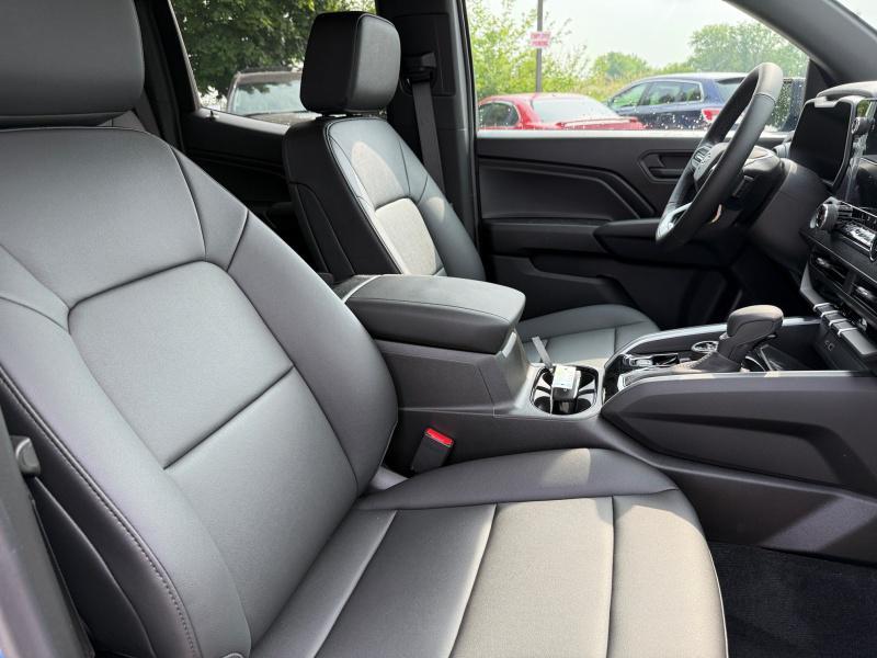 new 2025 Chevrolet Colorado car, priced at $47,139
