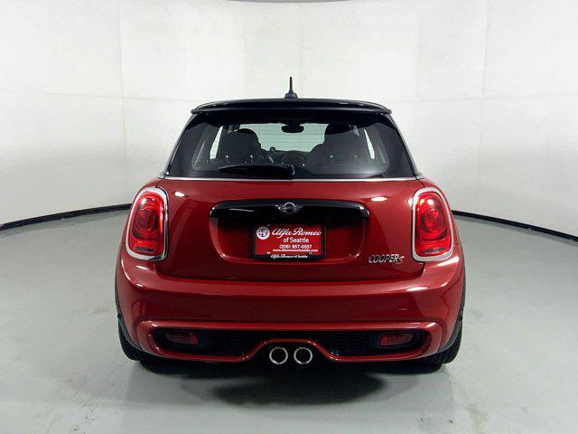 used 2018 MINI Hardtop car, priced at $19,990