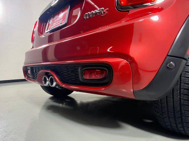used 2018 MINI Hardtop car, priced at $19,990