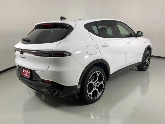 new 2024 Alfa Romeo Tonale car, priced at $52,635