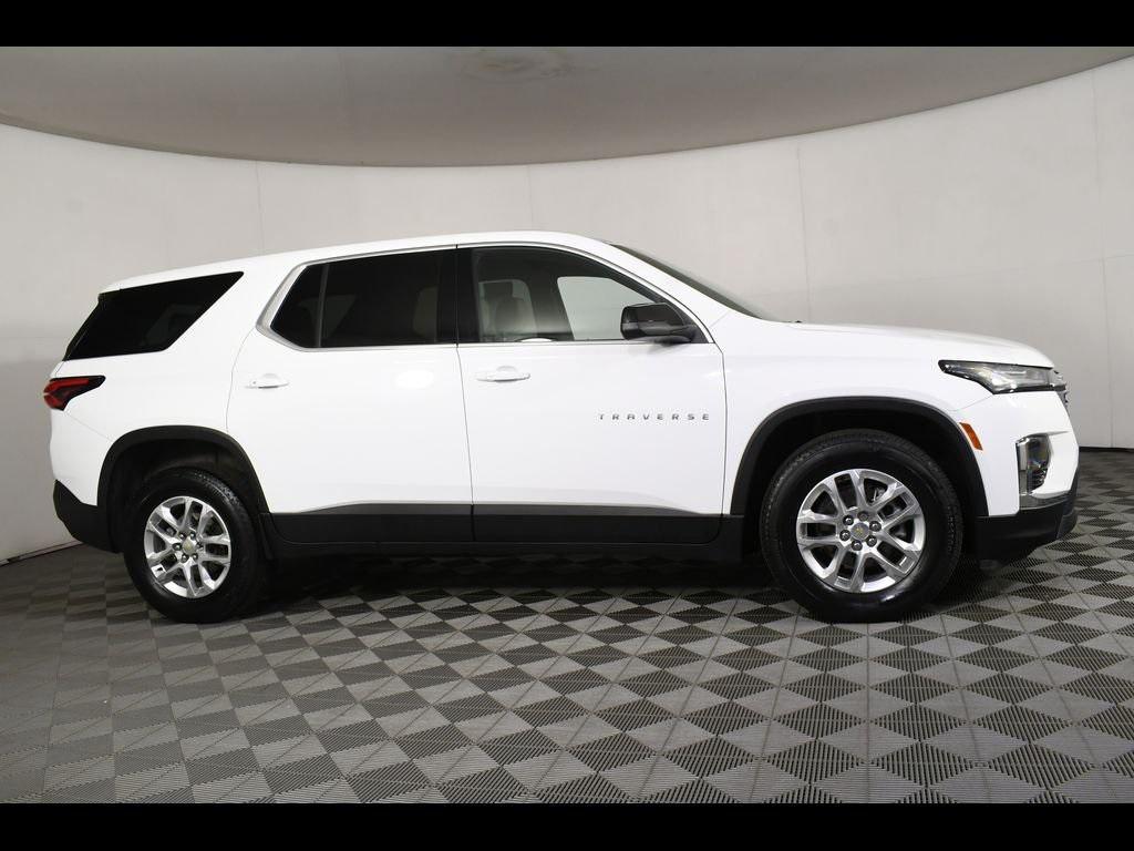 used 2023 Chevrolet Traverse car, priced at $28,405