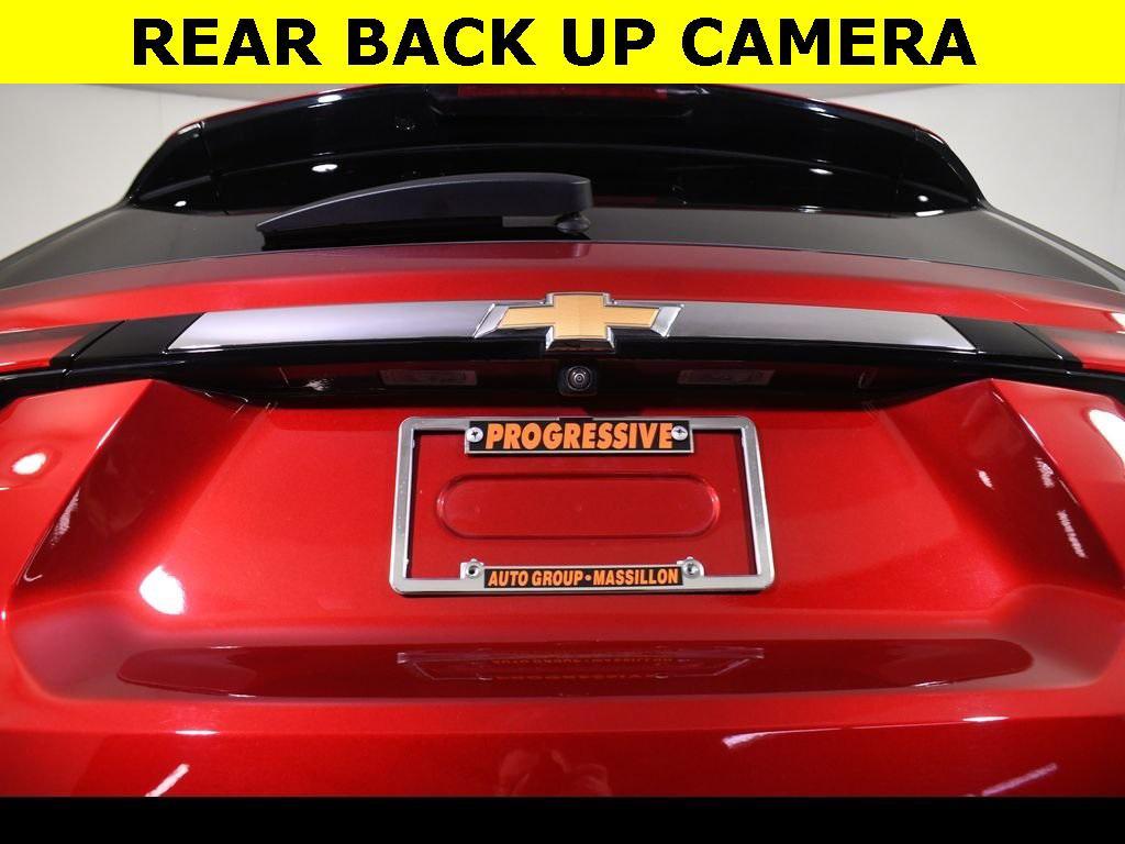 used 2024 Chevrolet Traverse car, priced at $34,275