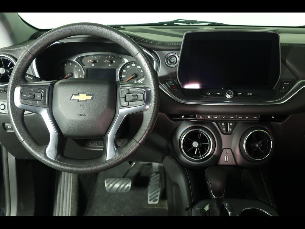 used 2024 Chevrolet Blazer car, priced at $30,172