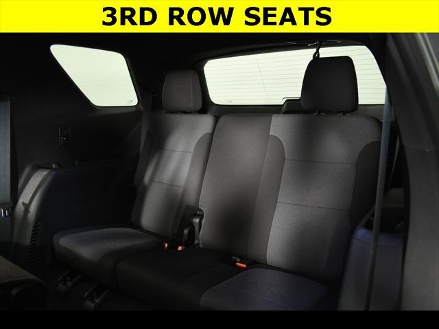 used 2023 Chevrolet Traverse car, priced at $34,400