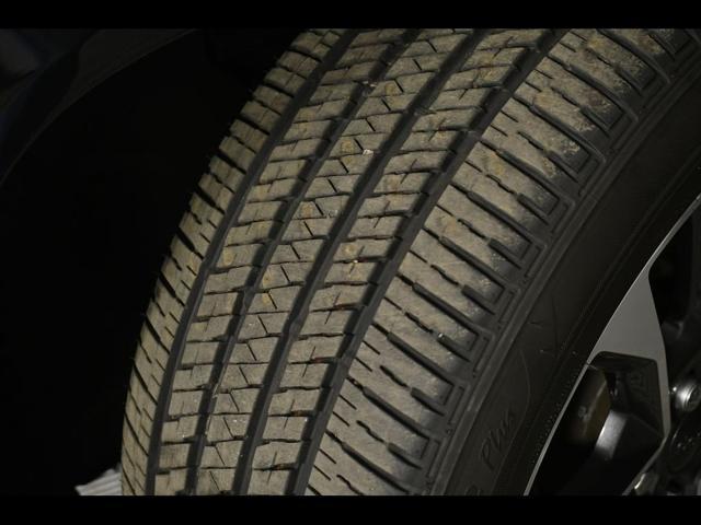 used 2024 Jeep Grand Cherokee car, priced at $51,827