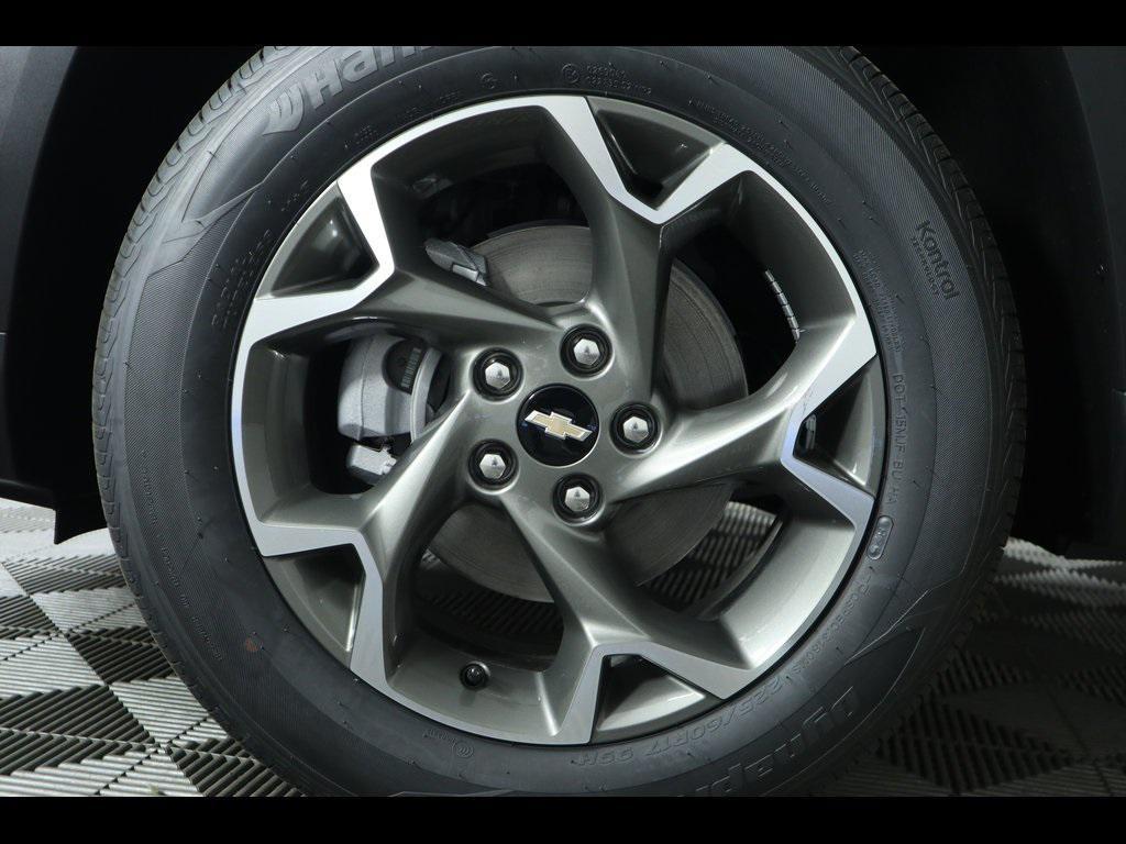 new 2025 Chevrolet Trax car, priced at $25,250