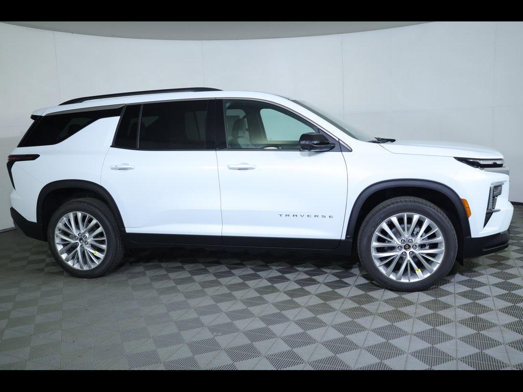 new 2026 Chevrolet Traverse car, priced at $46,090